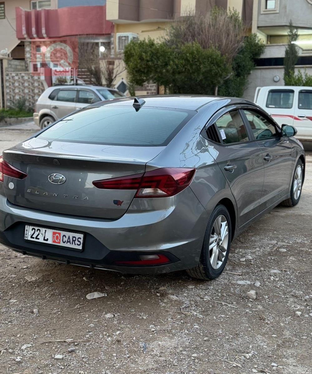 هيونداي النترا